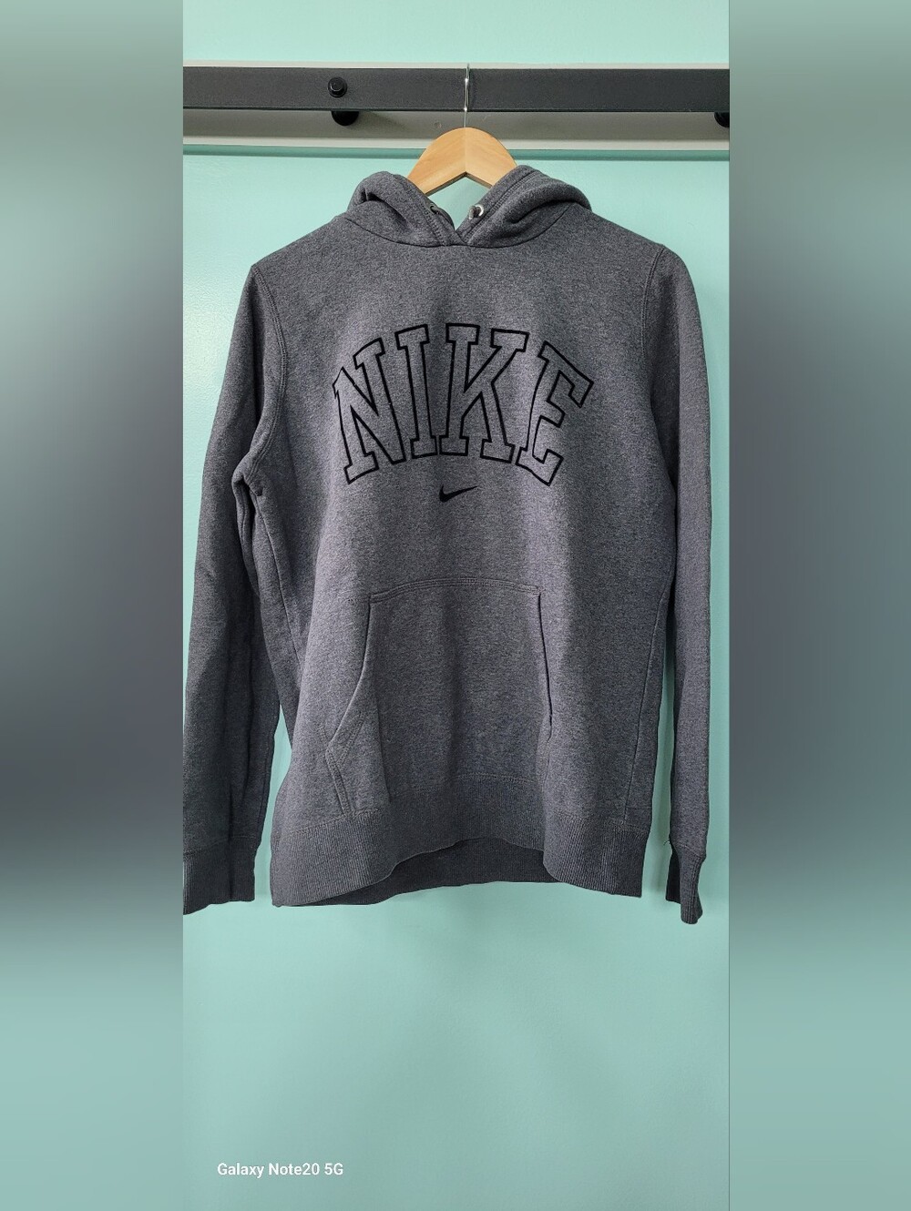 dark gray vintage Nike pullover hoodie XL